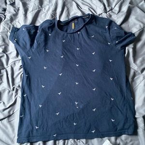 Regular t shirt nice fitted